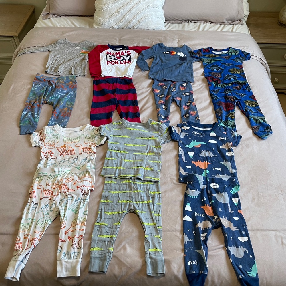 Lot of 2 Piece Pyjama Sets